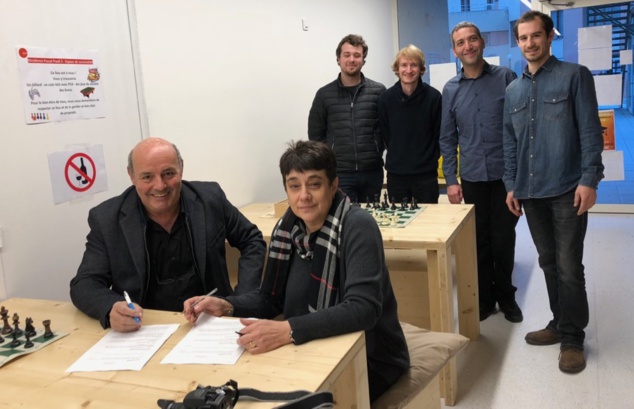 Signatura di una cunvinzione incù u CROUS Signatura di una cunvinzione incù u CROUS