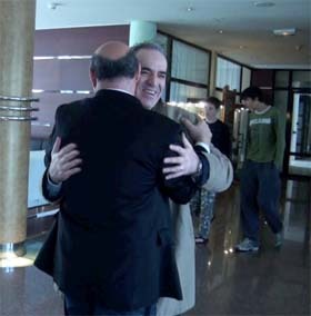 Kasparov cite la Corse en exemple