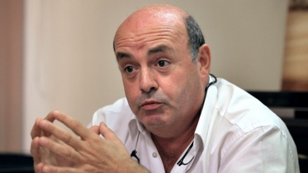 Intervention de léo Battesti dans le forum "Les clubs gardent la parole" Intervention de léo Battesti dans le forum "Les clubs gardent la parole"