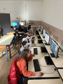 E-challenge UNSS, collégiens et lycéens corses en bonne position avant la journée décisive ! E-challenge UNSS, collégiens et lycéens corses en bonne position avant la journée décisive !