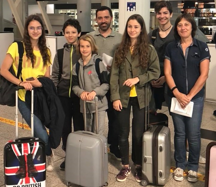 Lou Geronne, Lisandru Simeoni, Laurent Vachet, Serena Grimaldi, Albert Tomasi acompagnés de leurs professeurs