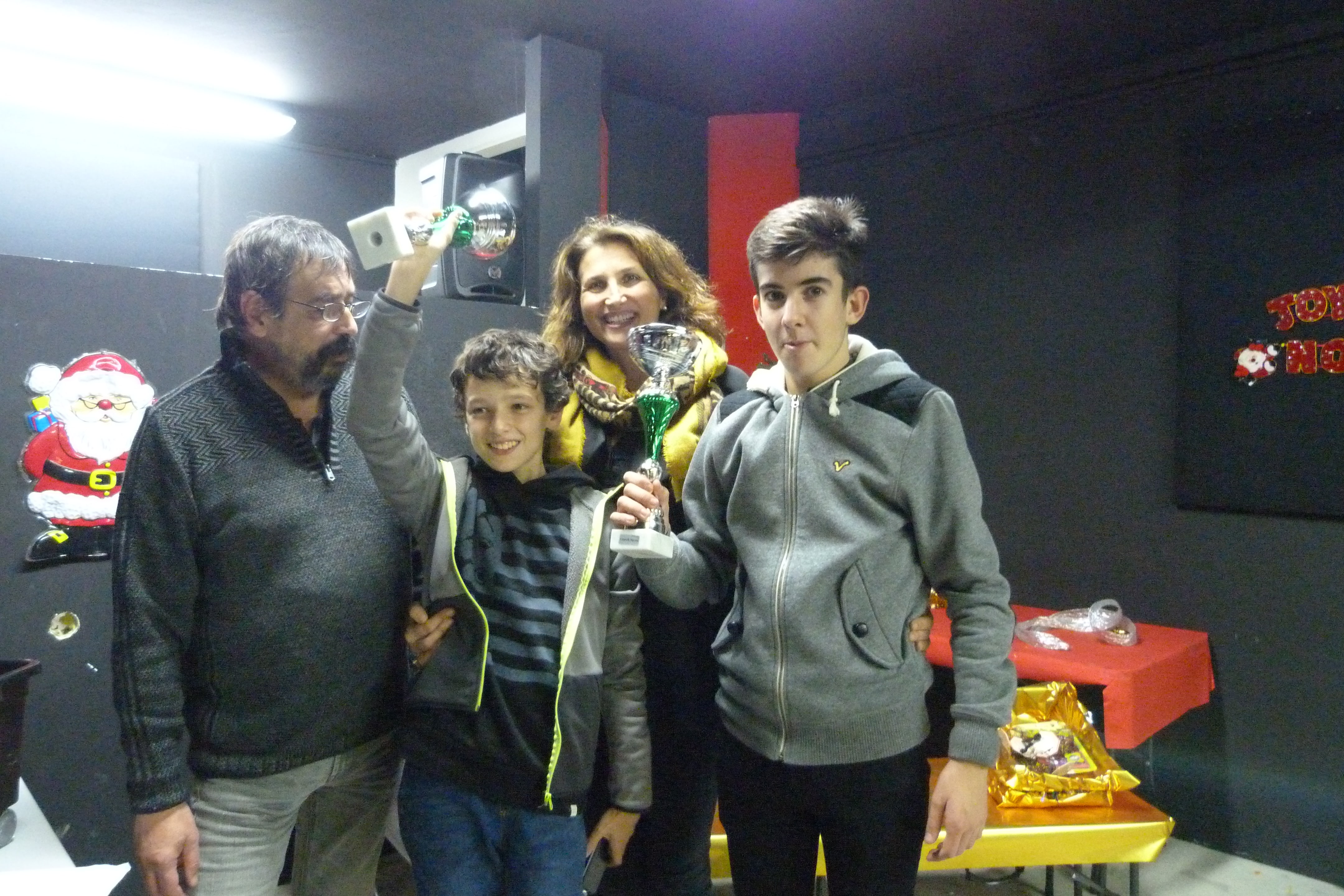 Ghjustra di Natale aiaccina, chì bella festa !