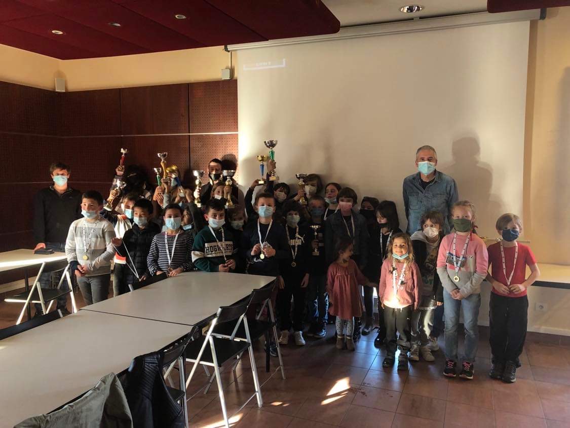 Belle journée échiquéenne à Calvi pour les qualificatifs du championnat de Corse jeunes Balagna - Nebbiu 