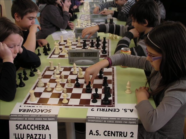 Bastiais et Ajacciens en tête après 3 rondes Bastiais et Ajacciens en tête après 3 rondes
