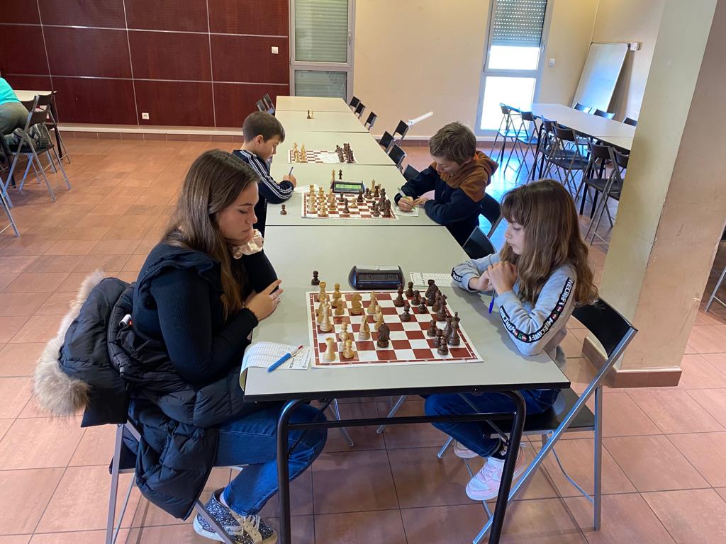 Vacances studieuses pour le Balagna Chess Club