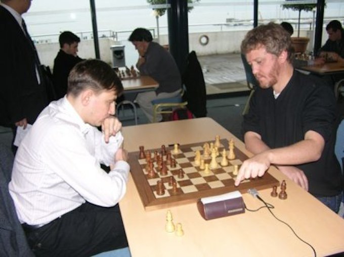 Stéphane Laborde avait participé au Corsican Circuit 2007. On le voit ici (à droite) opposé à Bareev