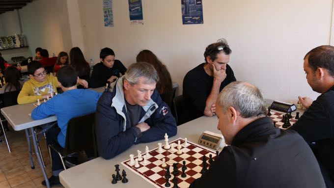 Une vingtaine de participants à Corti pour un tournoi remporté par l'animateur de la région, Saveriu Battesti.