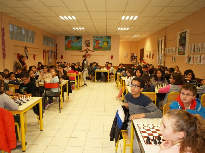 Une centaine de joueurs à l'école Pietri de Purtivechju pour le tournoi de Noël !