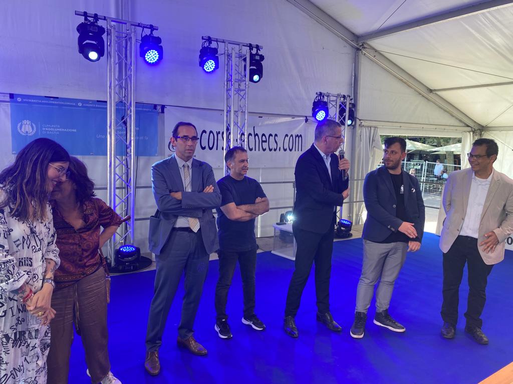 Le championnat scolaire de la Haute-Corse enflamme la place St Nicolas ! Le championnat scolaire de la Haute-Corse enflamme la place St Nicolas !