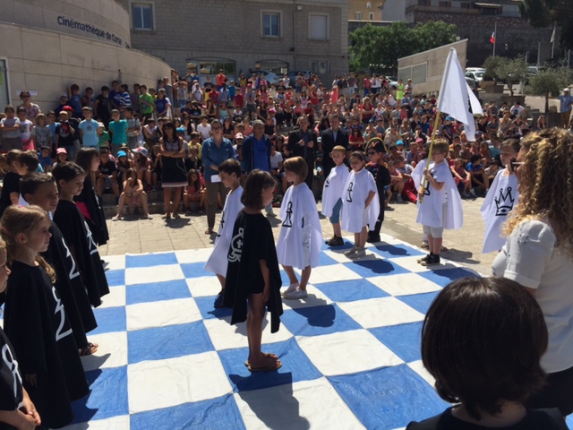 Une partie vivante organisée par l'école de Figari