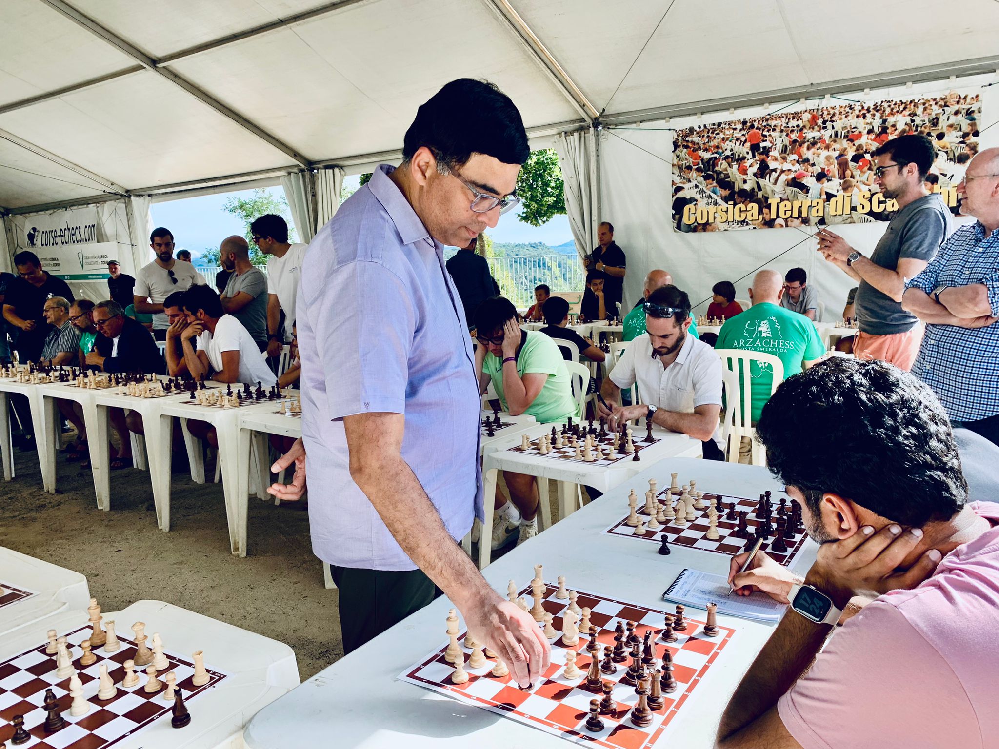 Magistrale victoire de Vishy Anand au 13e Open de blitz de Quenza : une édition record !