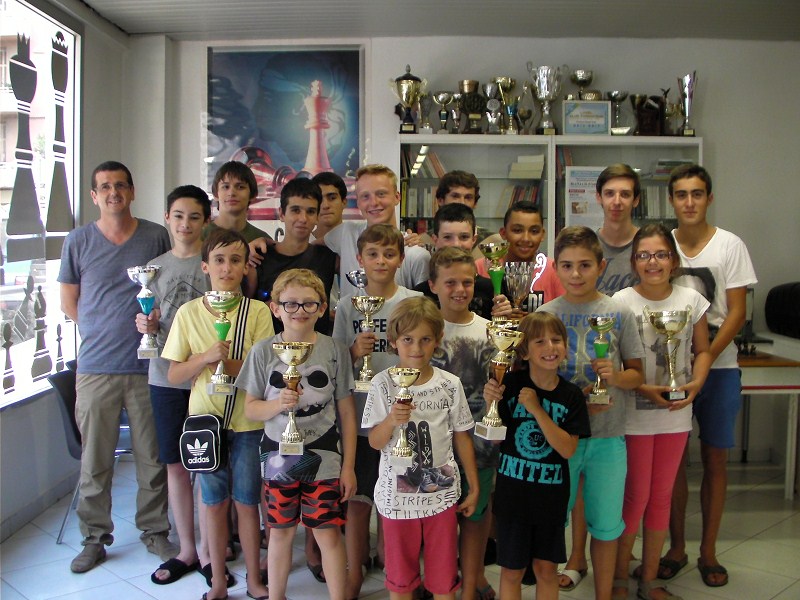 Nabil Bouslimi remporte le 13e open d'été du Corsica Chess Club