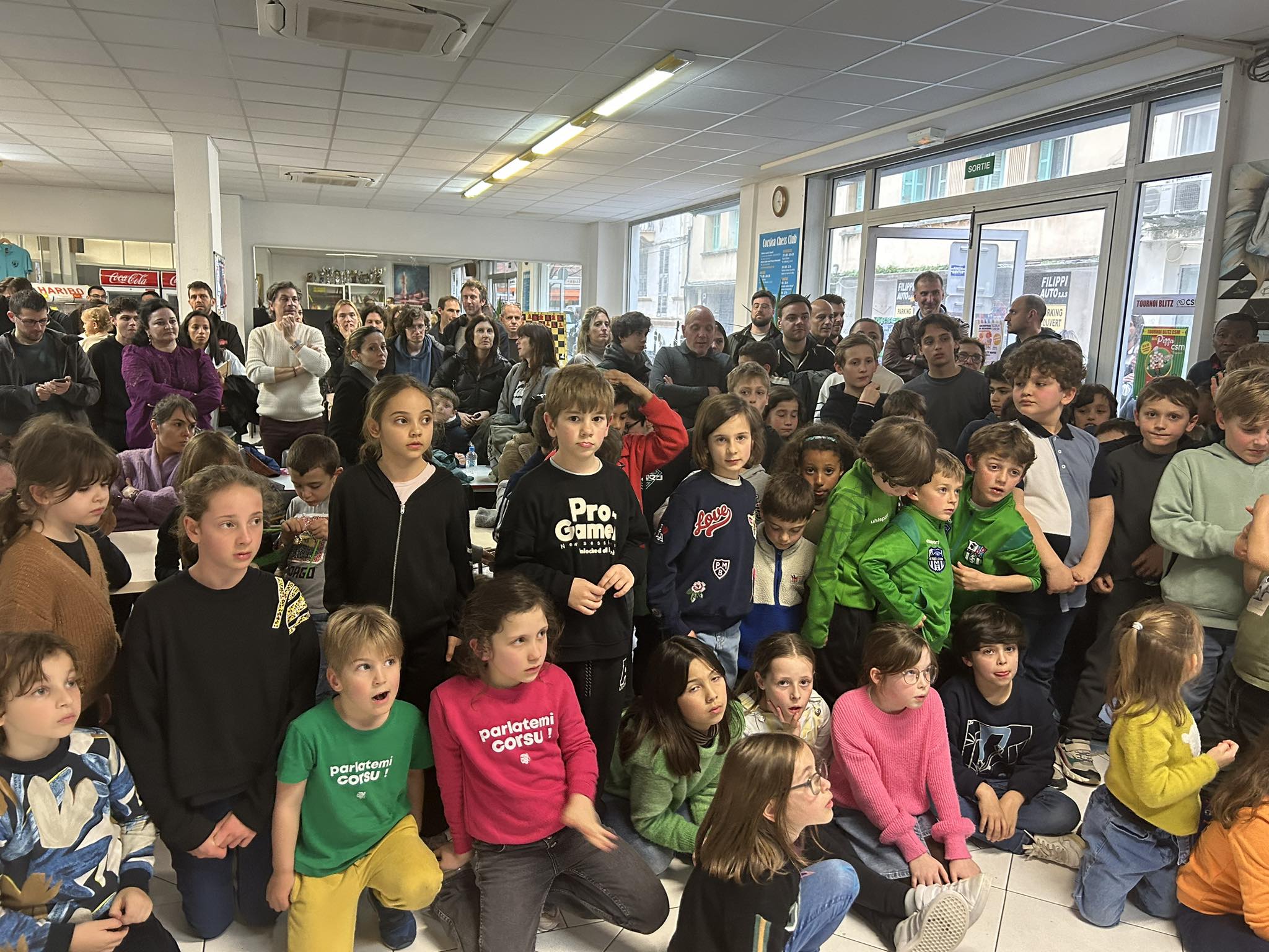 Una ghjurnata d’amicizia, di scacchi è di sustegnu à a lingua corsa ! Una ghjurnata d’amicizia, di scacchi è di sustegnu à a lingua corsa !