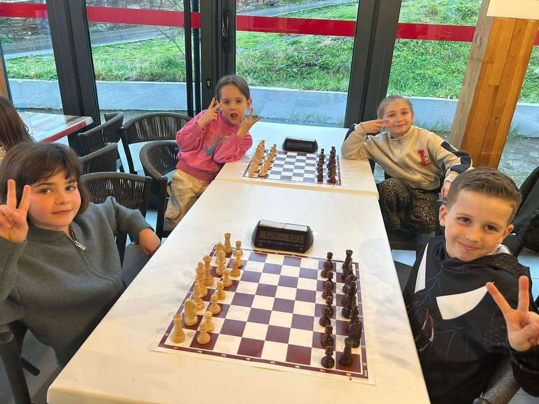 Associu I Scacchi di u Centru : des qualificatifs réussis pour une jeunesse prometteuse Associu I Scacchi di u Centru : des qualificatifs réussis pour une jeunesse prometteuse