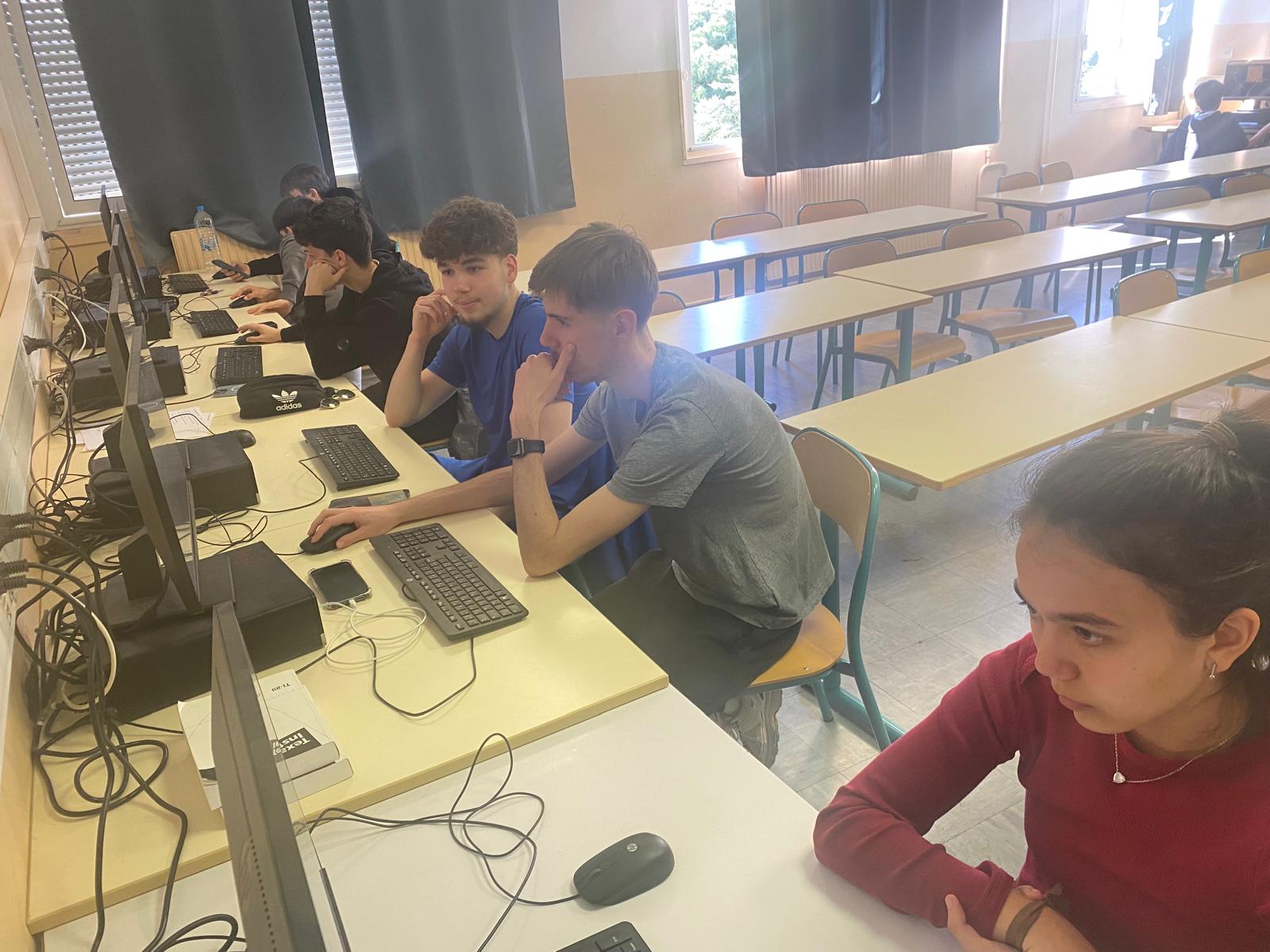 Championnats de France UNSS E-Echecs : Giocante Champion de France des lycées, Giraud Vice-Champion chez les collèges !