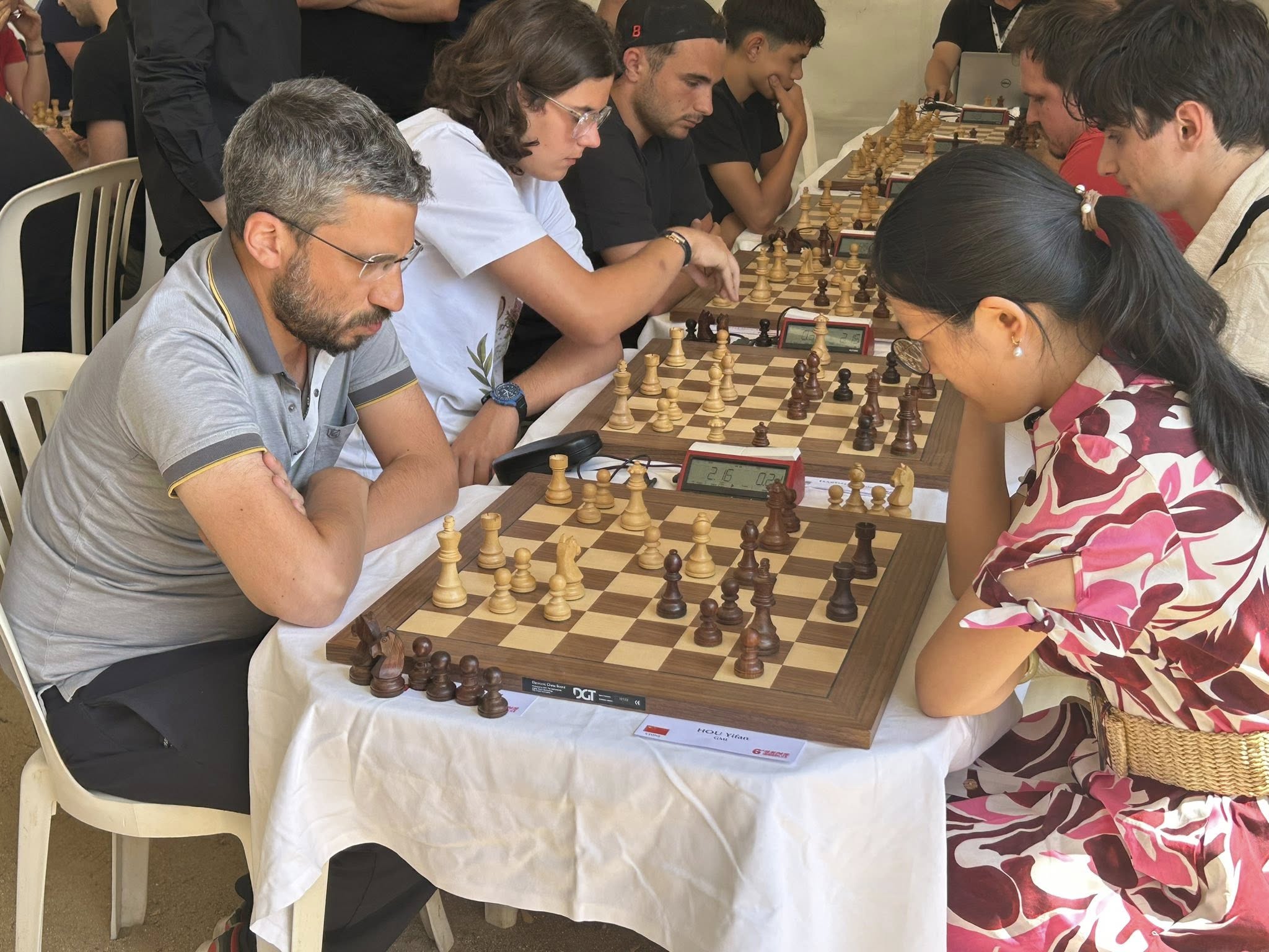 Hou Yifan illumine le 14e Open International de Quenza