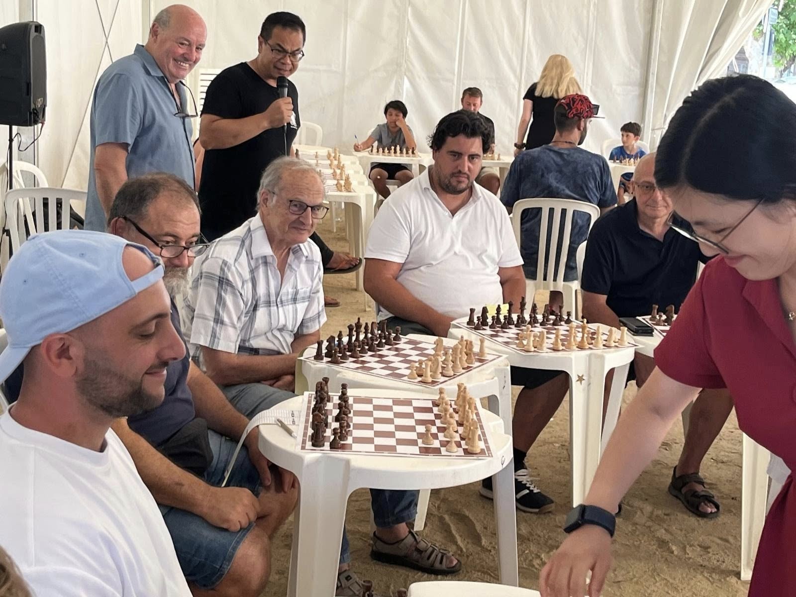 Hou Yifan illumine le 14e Open International de Quenza