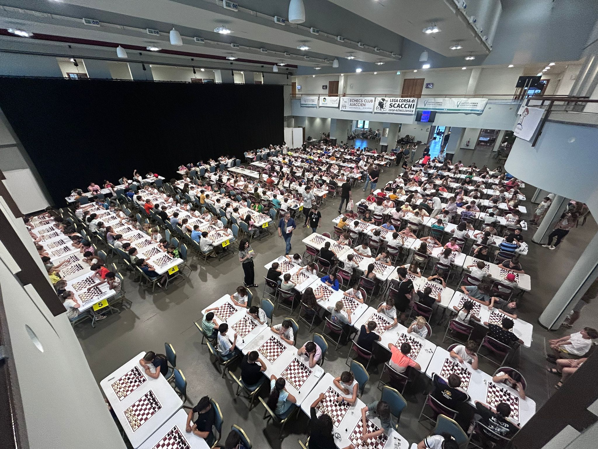 600 écoliers réunis pour le championnat scolaire d’échecs d’Ajaccio 