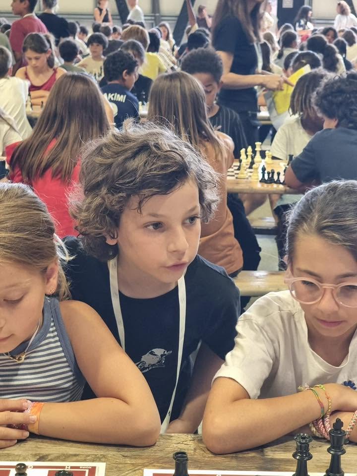 1 200 écoliers réunis au COSEC Pepito pour la grande fête des échecs 