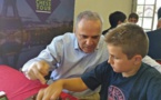 ÉNORME... Marc'Andria Maurizzi a pour partenaire le plus grand joueur de tous les temps : Garry Kasparov !